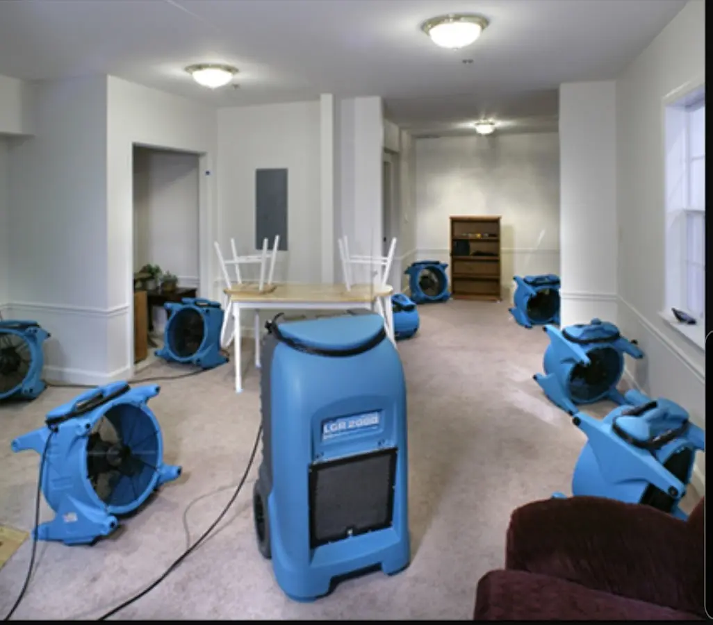 Air movers and dehumidifier setup for Water Extraction & Removal in Midway